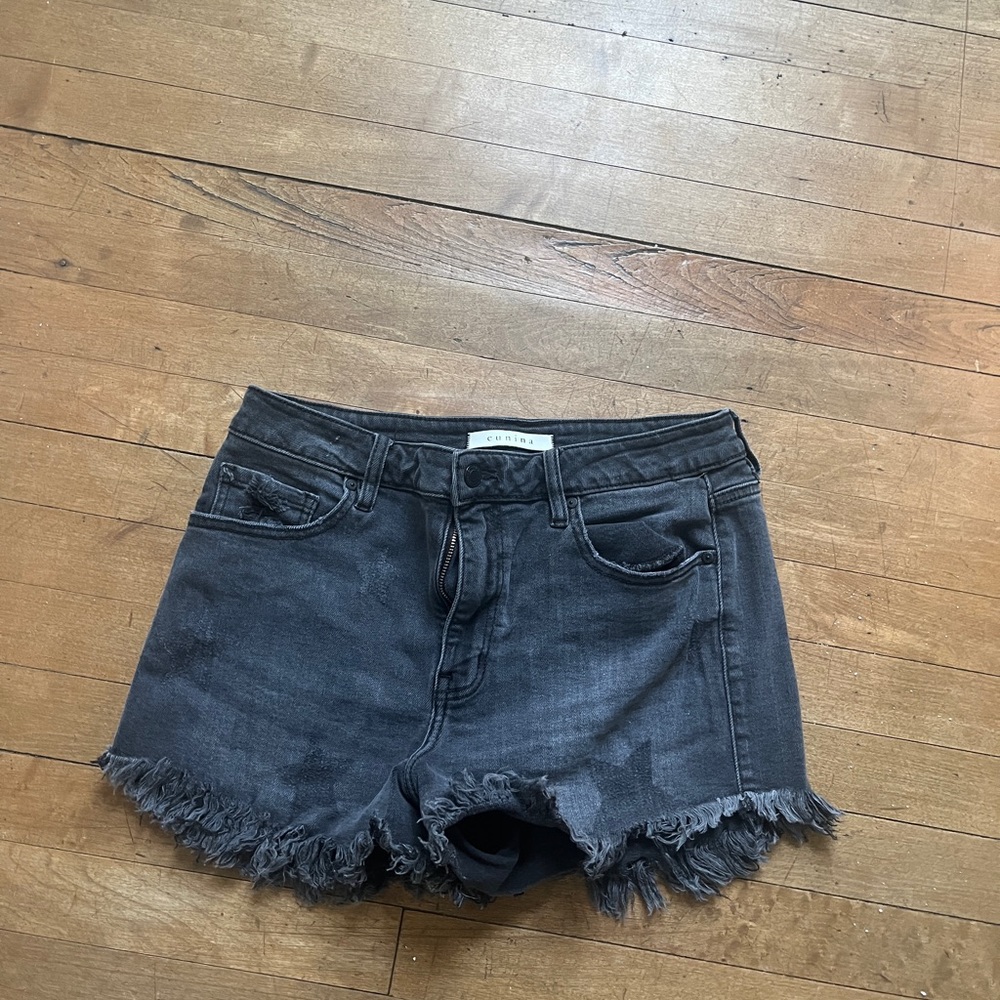 Eunina Jean shorts